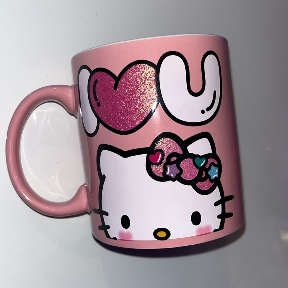 PINK HELLO KITTY MUG